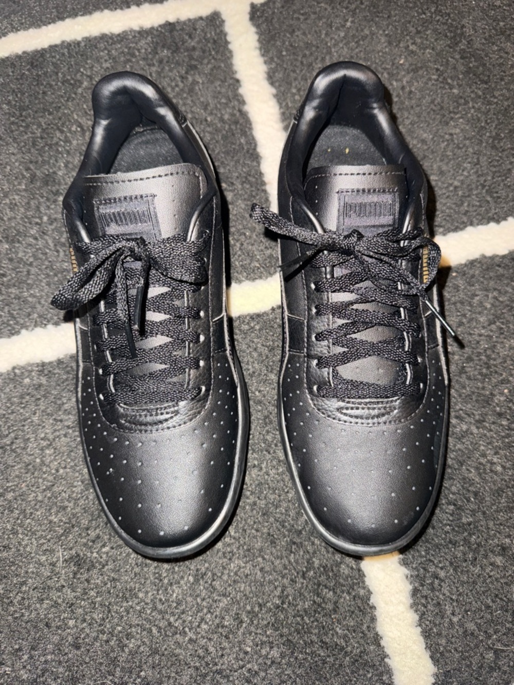 Puma Men's Black Low-Top Sneakers